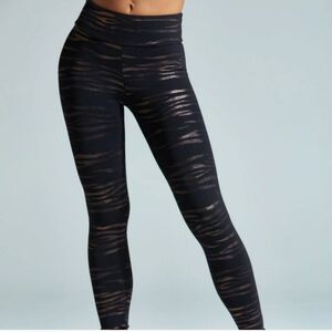 Noli leggings size medium